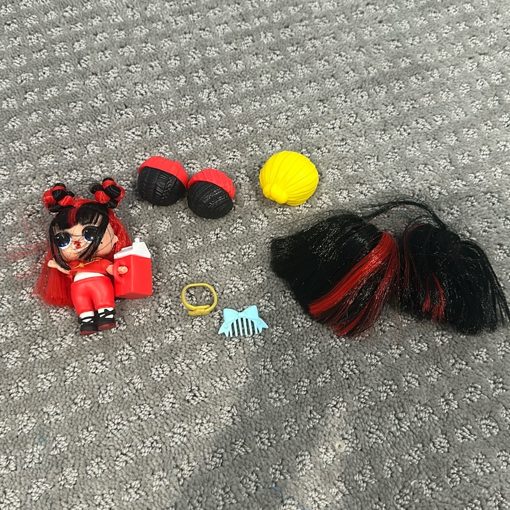 Lol, surprise, black belt, doll